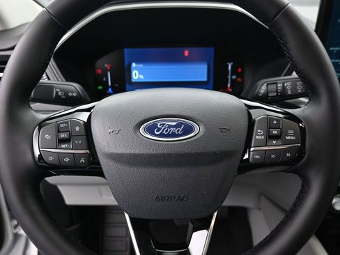 New 2025 Ford Escape SE image 13