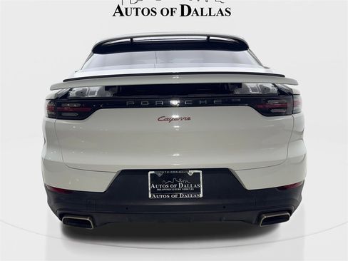 Used 2020 Porsche Cayenne w/ Premium Package image 7