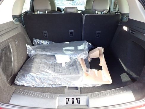 New 2026 Lincoln Corsair Premiere image 5