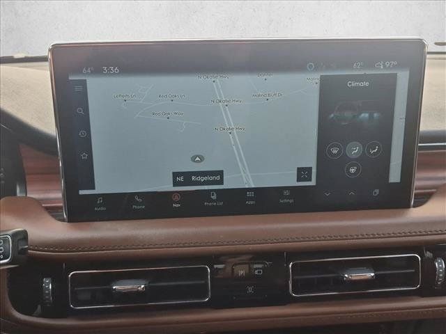 Used 2022 Lincoln Nautilus Reserve w/ Equipment Group 201A AWD/4WD image 13