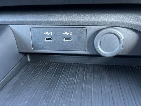 New 2026 Nissan Sentra SV w/ Floor Mat Package FWD image 26