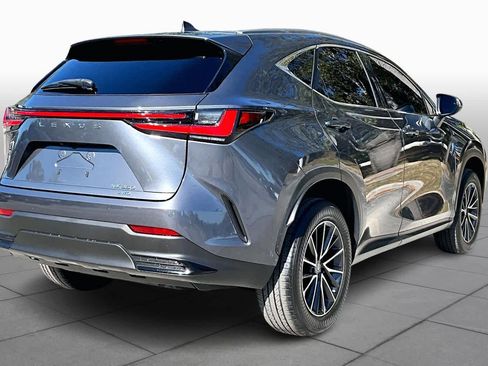 Used 2022 Lexus NX 350 Premium image 12