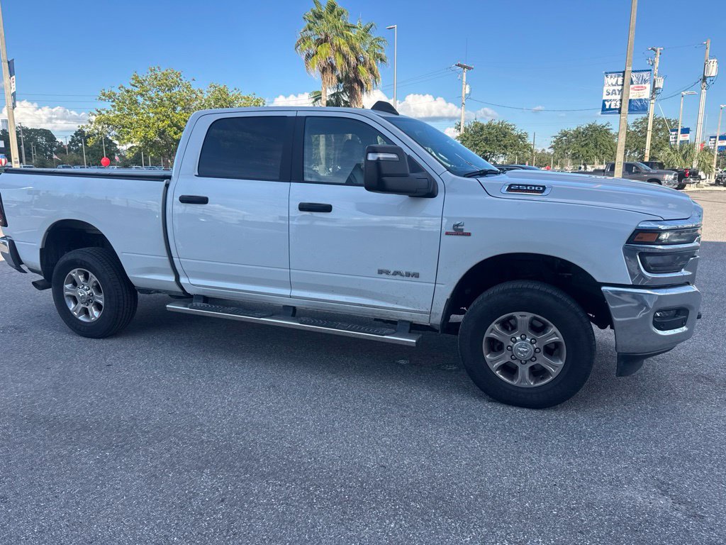 Used 2025 RAM 2500 Big Horn AWD/4WD image 4