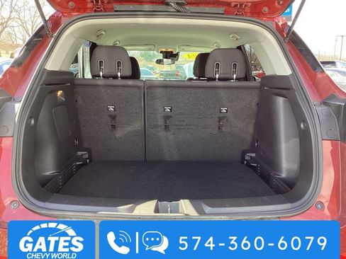 Used 2024 Chevrolet TrailBlazer LT w/ LT Cold Weather Package image 11