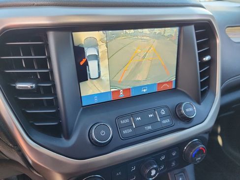 Used 2018 GMC Acadia Denali w/ Technology Package image 24