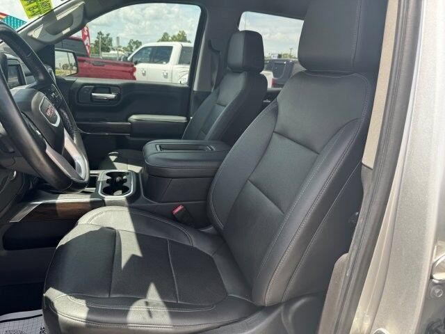 Used 2021 GMC Sierra 1500 SLT w/ SLT Premium Plus Package AWD/4WD image 10