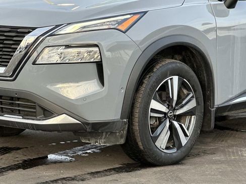 Used 2023 Nissan Rogue SL w/ SL Premium Package image 8