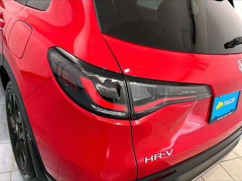 Used 2023 Honda HR-V Sport image 33