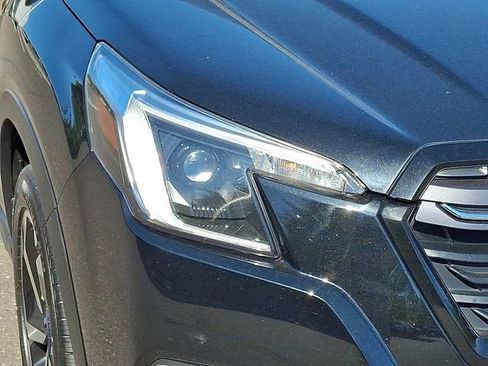 Used 2023 Subaru Forester Touring w/ Popular Package #2 AWD/4WD image 9