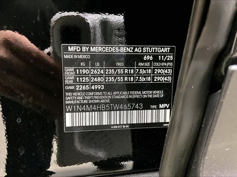 New 2026 Mercedes-Benz GLB 250 4MATIC image 21