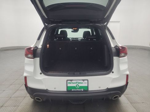 Used 2021 Chevrolet TrailBlazer RS w/ Sun and Liftgate Package FWD image 29