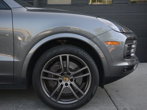 Certified 2021 Porsche Cayenne AWD/4WD image 34