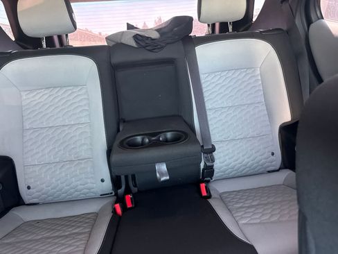Used 2020 Chevrolet Equinox LS FWD image 19