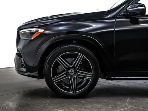 Certified 2025 Mercedes-Benz GLE 450 4MATIC image 11