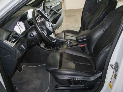 Used 2018 BMW X2 sDrive28i w/ Convenience Package image 8