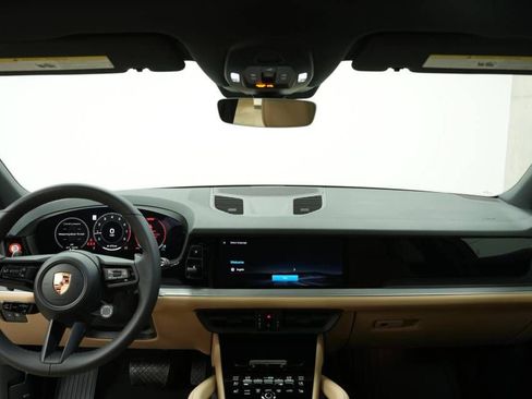 New 2026 Porsche Cayenne image 16