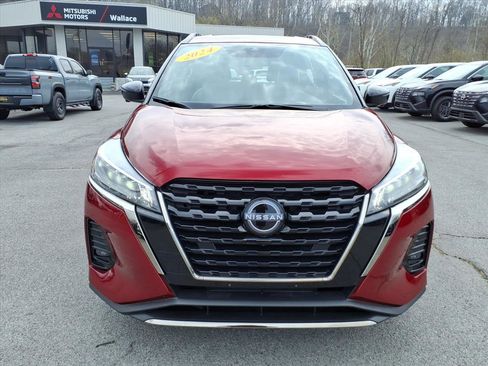 Certified 2024 Nissan Kicks SR w/ SR Premium Package image 13