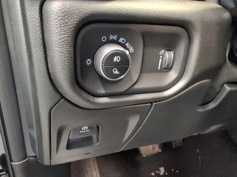 New 2025 RAM 1500 Tradesman image 18