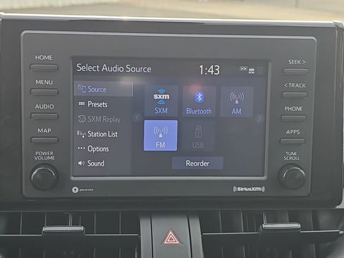 Used 2022 Toyota RAV4 LE image 28