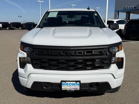 Used 2025 Chevrolet Silverado 1500 Custom w/ Turbomax Blackout Package image 3