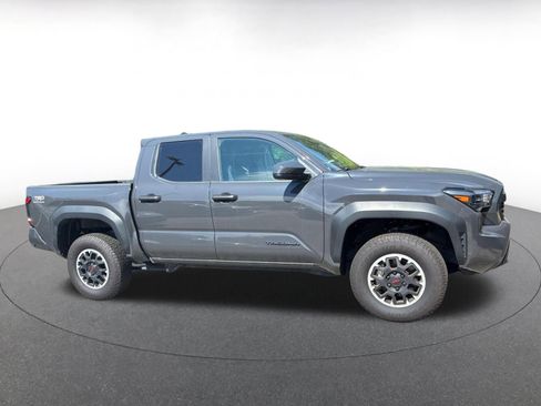 Used 2024 Toyota Tacoma TRD Off-Road AWD/4WD image 8