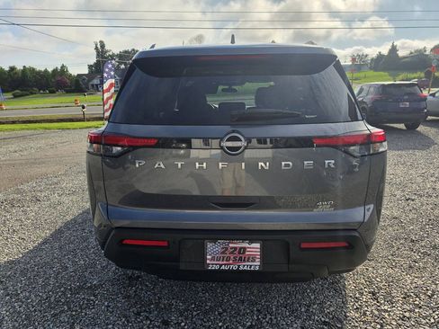 Used 2025 Nissan Pathfinder SV AWD/4WD image 4