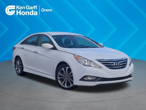 Used 2014 Hyundai Sonata SE image 1