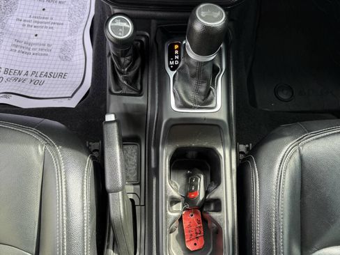 Used 2022 Jeep Wrangler Unlimited Sport image 22