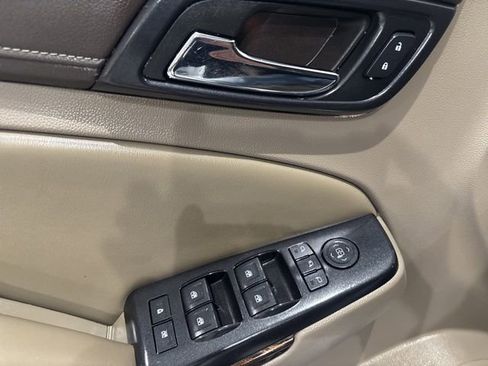 Used 2015 GMC Yukon SLT w/ Open Road Package image 35