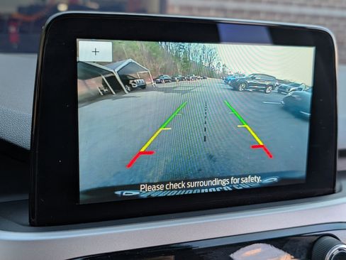 Used 2022 Ford Escape SE w/ SE Sport Appearance Package image 26