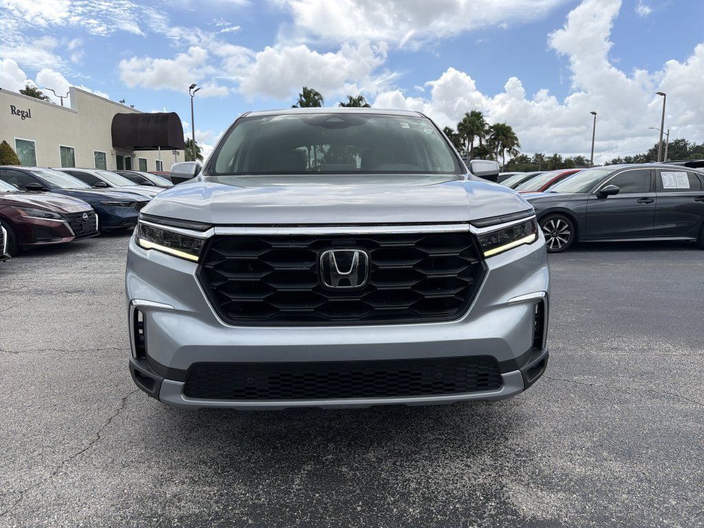 Used 2023 Honda Pilot EX-L image 9