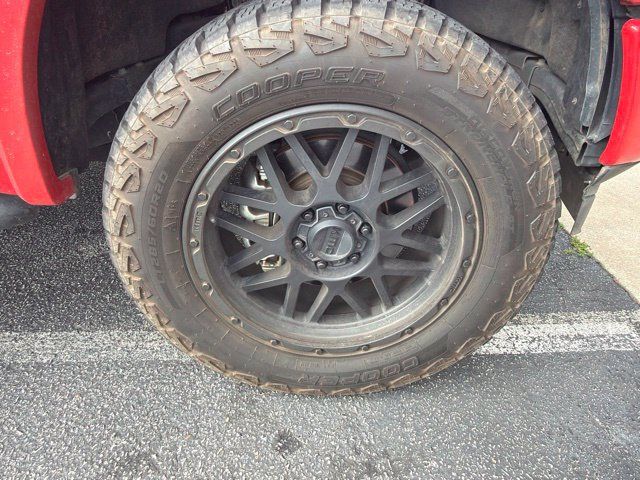 Used 2020 Ford F150 XLT w/ Equipment Group 302A Luxury AWD/4WD image 6