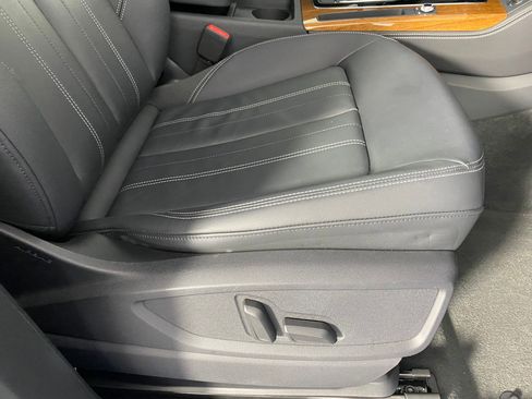 Used 2023 Audi Q5 2.0T Premium Plus w/ Premium Plus Package image 33