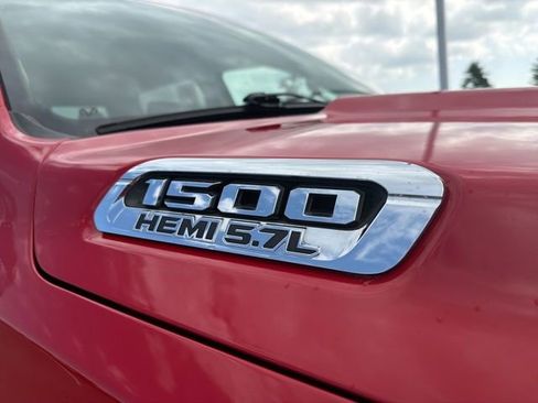 Used 2021 RAM 1500 Laramie w/ Off Road Group AWD/4WD image 5