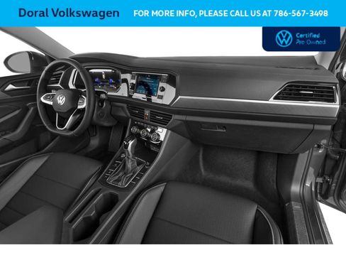 Used 2023 Volkswagen Jetta SE w/ Panoramic Sunroof Package image 11