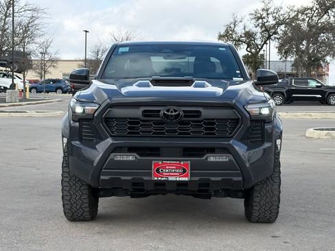 Used 2024 Toyota Tacoma TRD Sport image 2
