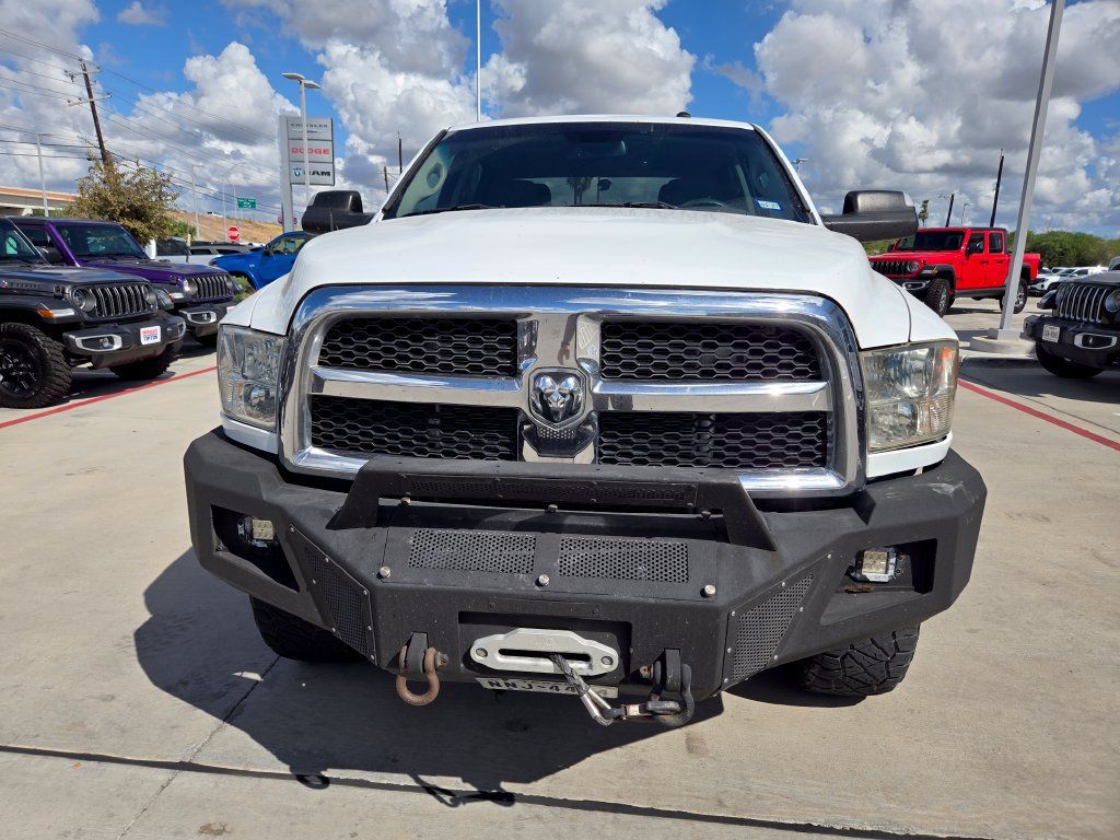 Used 2016 RAM 2500 Tradesman w/ Chrome Appearance Group AWD/4WD image 8