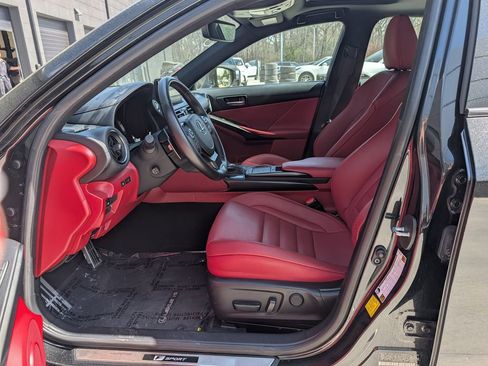 Used 2023 Lexus IS 350 F Sport w/ Navigation Package image 21
