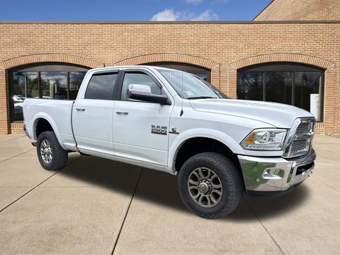 Used 2017 RAM 2500 Laramie image 1