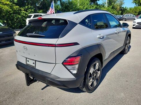 Certified 2025 Hyundai Kona SEL FWD image 5