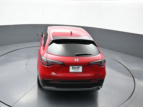 Certified 2025 Honda HR-V Sport image 37