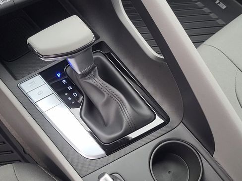 New 2025 Hyundai Elantra Sport image 18