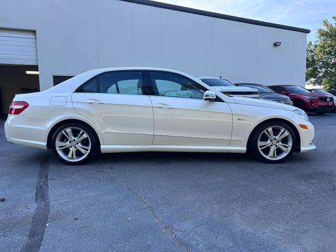 Used 2012 Mercedes-Benz E 350 Sedan image 3