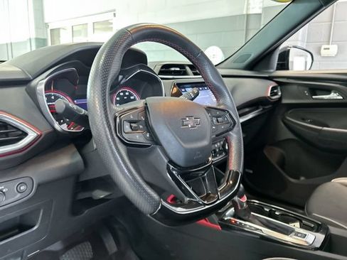 Used 2022 Chevrolet TrailBlazer RS w/ Technology Package AWD/4WD image 31