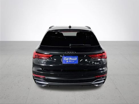 Used 2023 Audi Q3 2.0T Premium Plus w/ Premium Plus Package AWD/4WD image 7