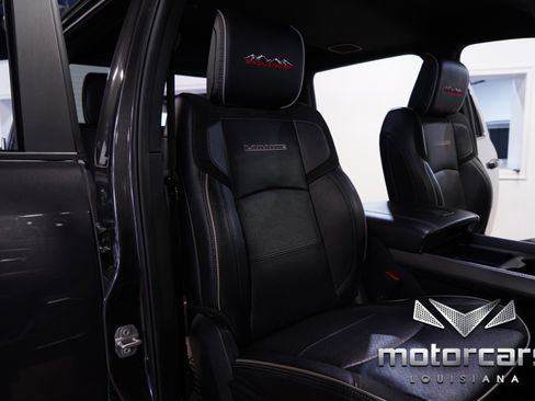 Used 2022 RAM 2500 Laramie image 32