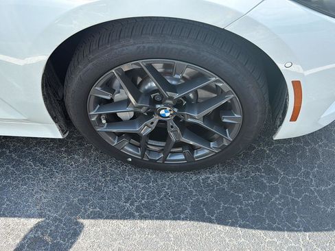 Certified 2025 BMW 330i Sedan w/ Premium Package RWD image 7