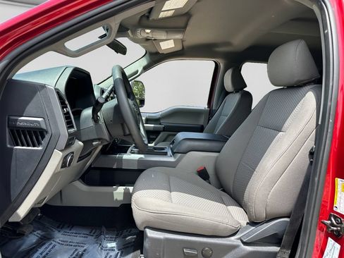 Used 2022 Ford F250 XLT w/ XLT Premium Package AWD/4WD image 19