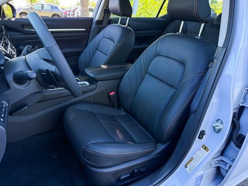 New 2026 Nissan Altima 2.5 SR w/ SR Premium Package FWD image 12