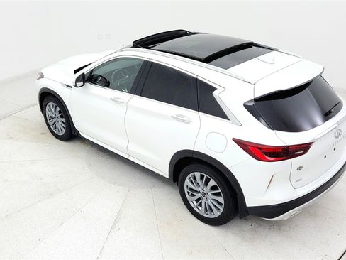 Used 2023 INFINITI QX50 Luxe AWD/4WD image 15